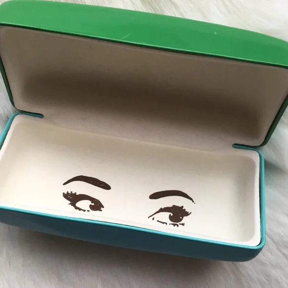 KATE SPADE SUNGLASS CASE - Picture 4 of 4